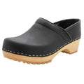 Tindra Wood Closed Back Grip Black Leather Clogs
