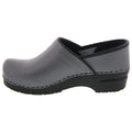 PRO ELLA Leather Clogs