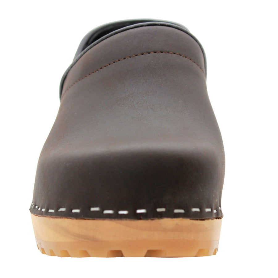 Tindra Wood Closed Back Grip Brown Leather Clogs