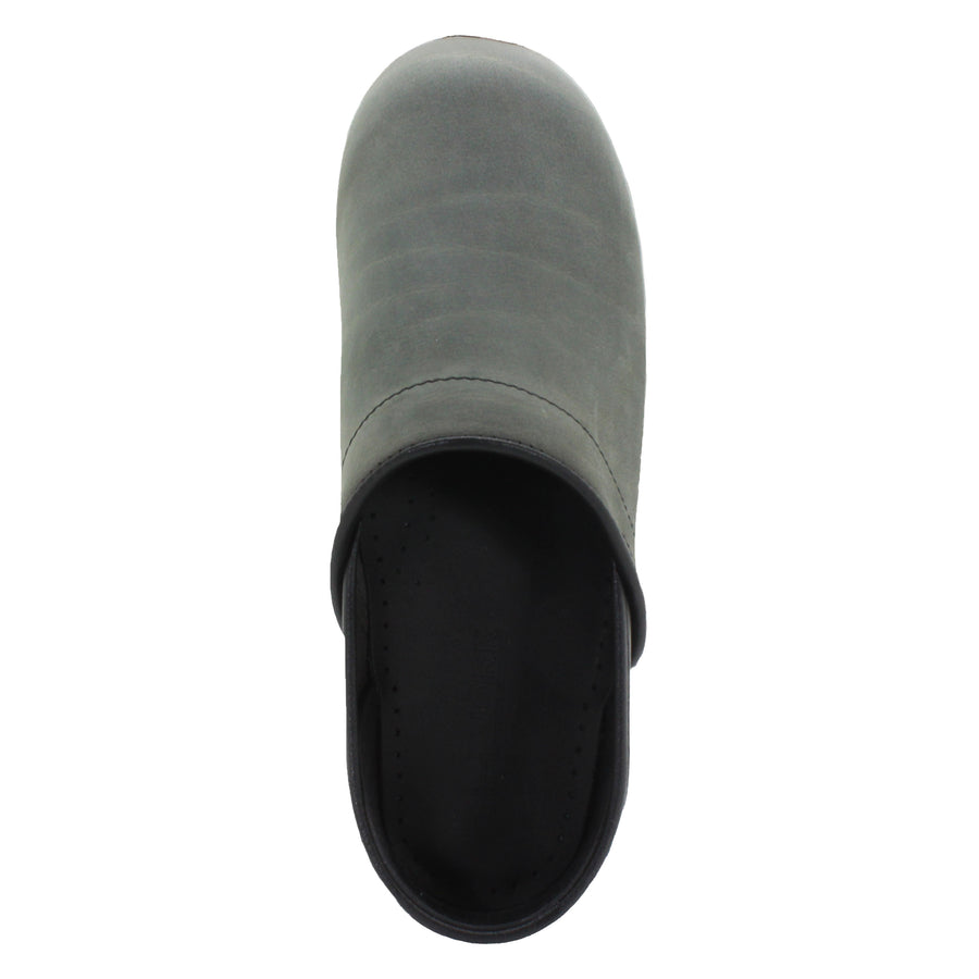 PROFESSIONAL Full Grain Oiled Leather Clogs