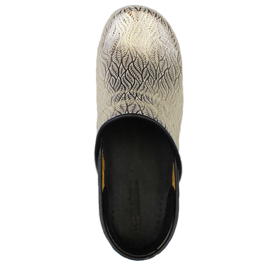 Tooled Clogs PROFESSIONAL Mysa Natural Tooled Leather Clogs – BJORK Swedish Comfort