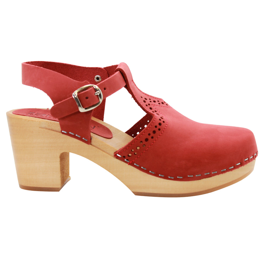 Clogs Gilli ANNELI Swedish Wooden Clogs in Red Nubuck – BJORK Swedish Comfort