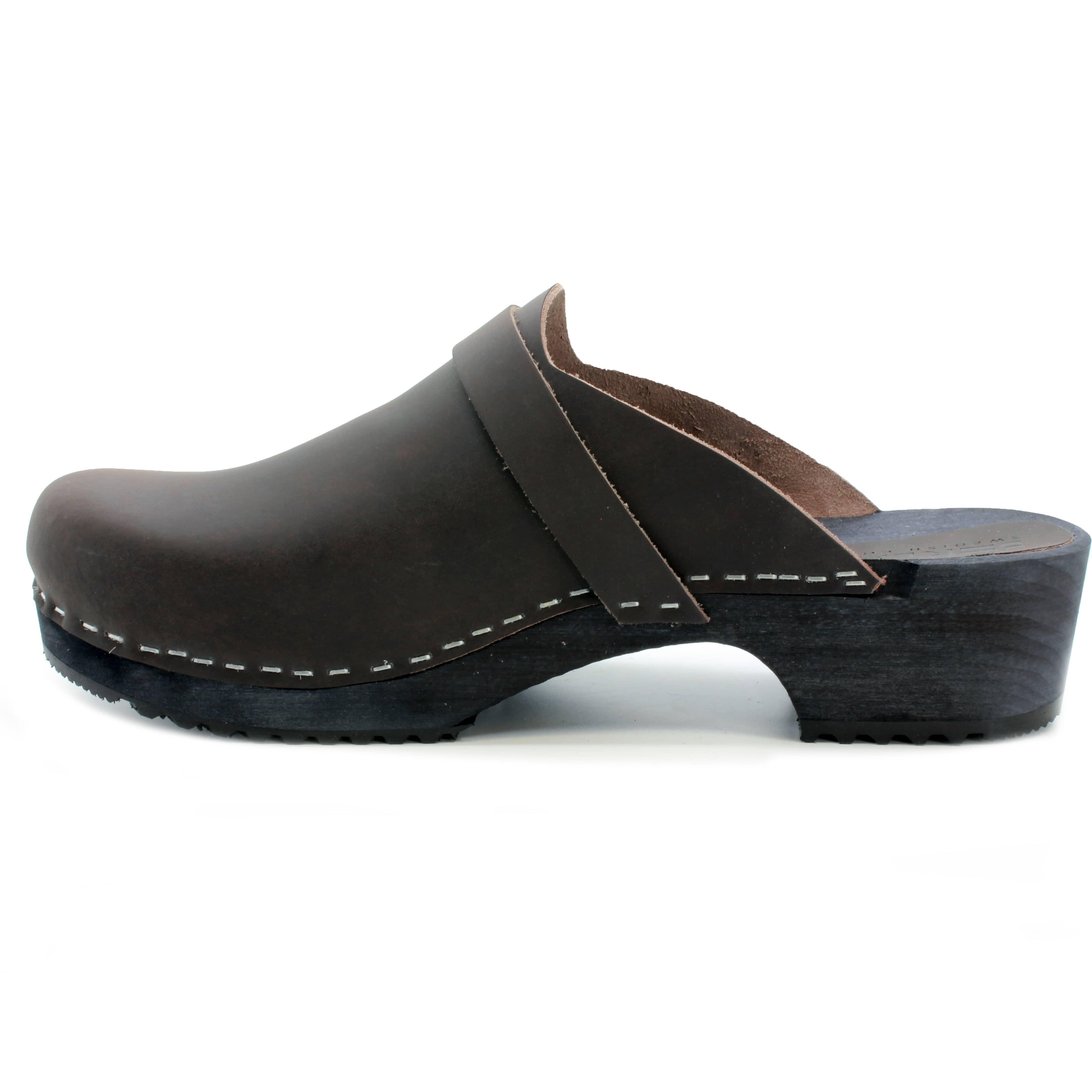 Clogs Store Men's Axel Leather Open Back Wooden Clogs – BJORK Swedish Comfort