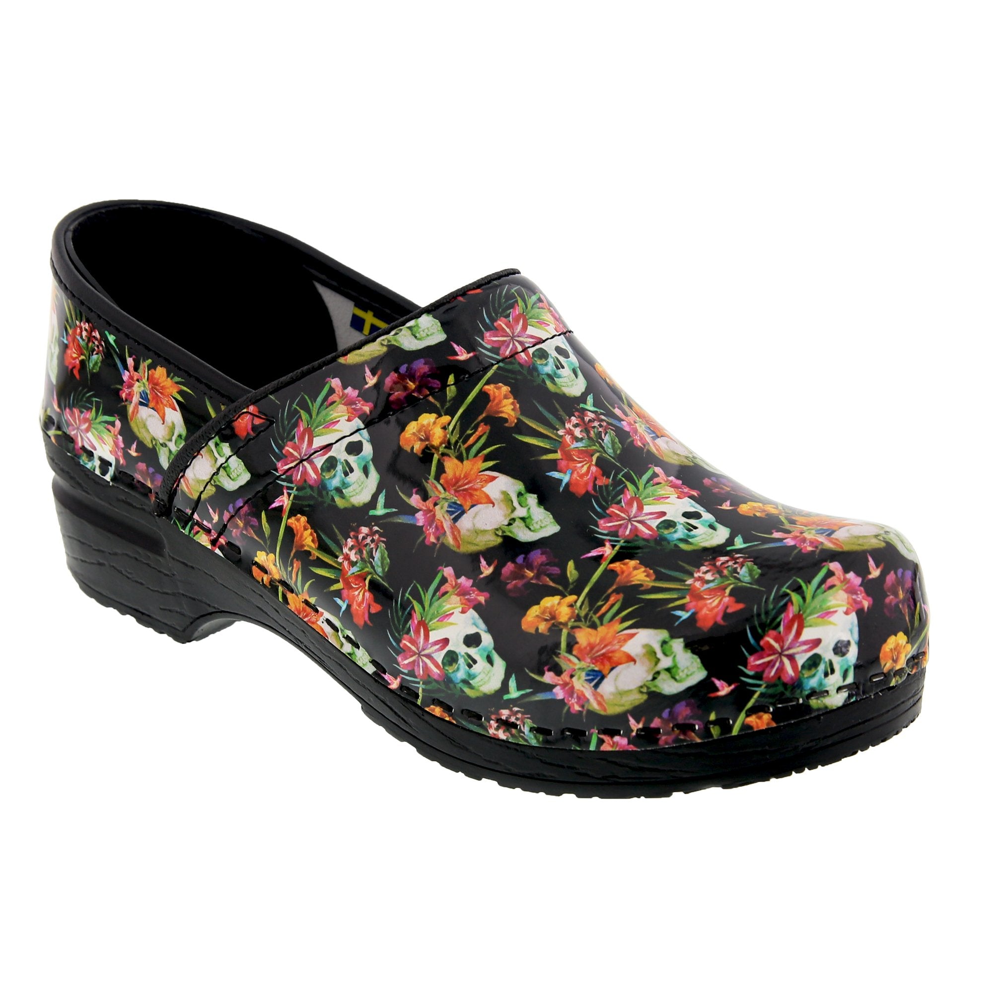 skull clogs women's