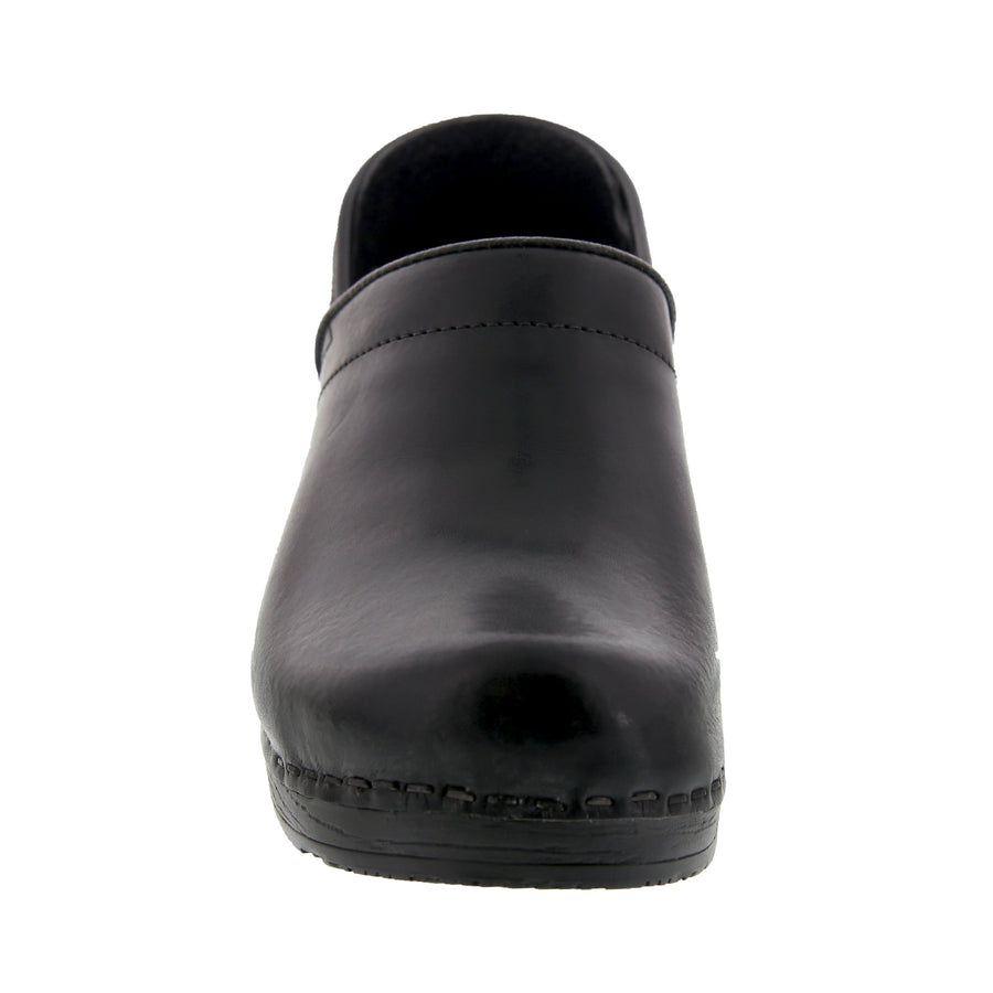 black dress clogs Senorita Clogs